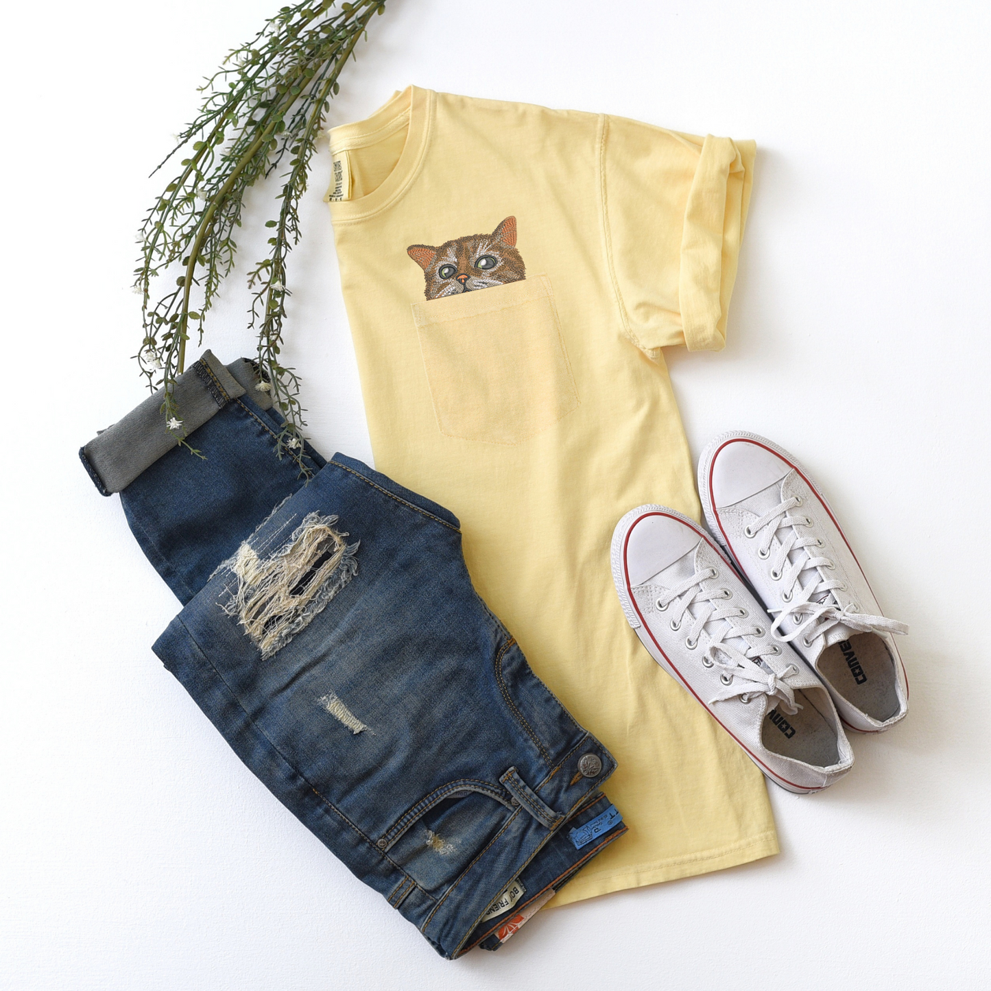 Peek A Boo Kitty Pocket Tee | Cat Lover's Gift |Crazy Cat Lady Shirt